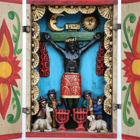 ✨ Retablo del Cristo Negro – Arte Popular Peruano Hecho a Mano