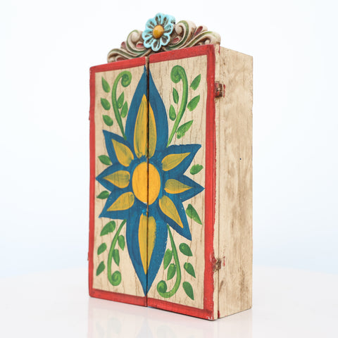 ✨ Retablo del Cristo Negro – Arte Popular Peruano Hecho a Mano