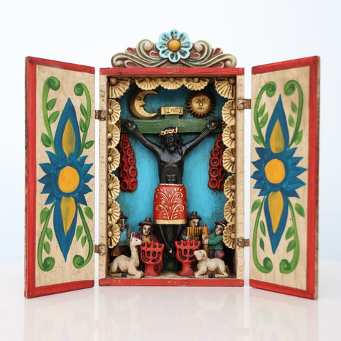 ✨ Retablo del Cristo Negro – Arte Popular Peruano Hecho a Mano