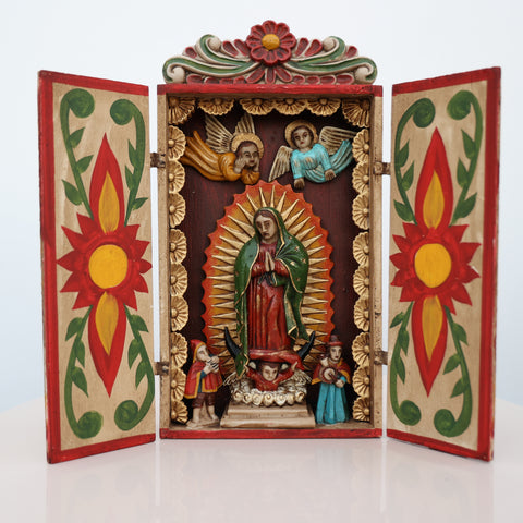 🌟 Retablo Virgen de Guadalupe – Arte Popular Peruano Hecho a Mano