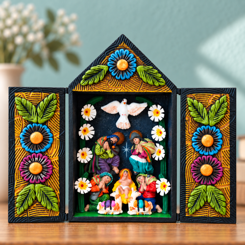 🌟✨ Retablo Nacimiento Andino de 21.8 × 26.7 cm ✨