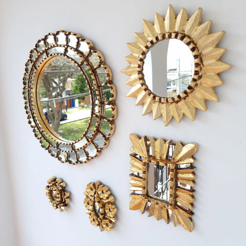 Hermosa composición de espejos decorativos artesanales cuzqueños, ideales para embellecer tu hogar con estilo único. Espejos Artesanales laminados en pan de Oro-Espejos Decorativos-Espejos Peruanos-Espejos Cuzqueños-Peruvian Mirrors-Espejos de Madera