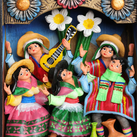 Descubre la magia de los Retablos Ayacuchanos: Arte tradicional peruano que cuenta historias con cada detalle hecho a mano. Perfectos para decorar tu hogar con el Arte Peruano- Retablo Ayacuchano- Artesanía Peruana- Echo a Mano - Decoración Artesanal