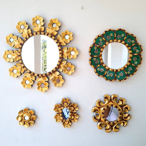 Hermosa composición de espejos decorativos artesanales cuzqueños, ideales para embellecer tu hogar con estilo único. Espejos Artesanales laminados en pan de Oro-Espejos Decorativos-Espejos Peruanos-Espejos Cuzqueños-Peruvian Mirrors-Espejos de Madera