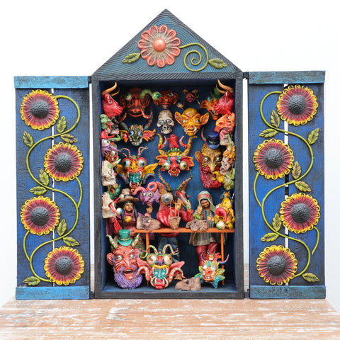 Descubre la magia de los Retablos Ayacuchanos: Arte tradicional peruano que cuenta historias con cada detalle hecho a mano. Perfectos para decorar tu hogar con el Arte Peruano- Retablo Ayacuchano- Artesanía Peruana- Echo a Mano - Decoración Artesanal